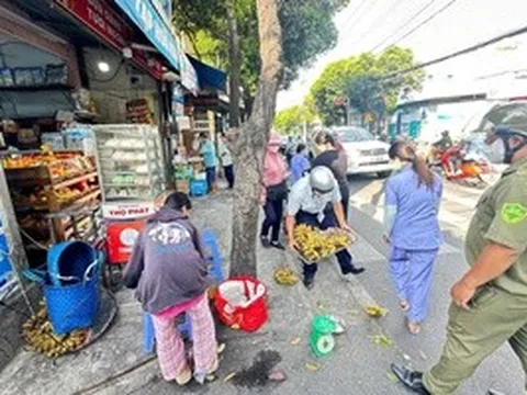 Bất ngờ với hình ảnh trước cổng Bệnh viện Đa khoa Thủ Đức TPHCM