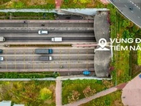 Khối bê tông nặng hơn 100.000 tấn xuyên qua lòng sông Sài Gòn, mỗi ngày ‘gánh’ hơn 300.000 ô tô, xe máy