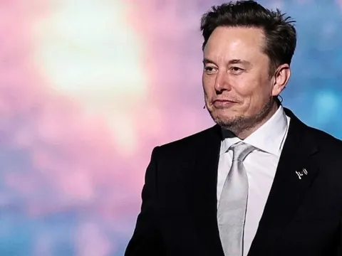 Elon Musk gây xúc động