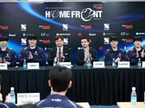 Hàng loạt ông lớn Esports Hàn Quốc đổ bộ Hà Nội, làm một việc khiến fan Liên Minh Huyền Thoại 'đứng ngồi không yên'