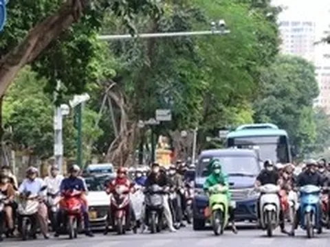 Hà Nội xem xét thông qua Đề án Vùng phát thải thấp, thí điểm cấm xe máy xăng theo giờ từ 1/7