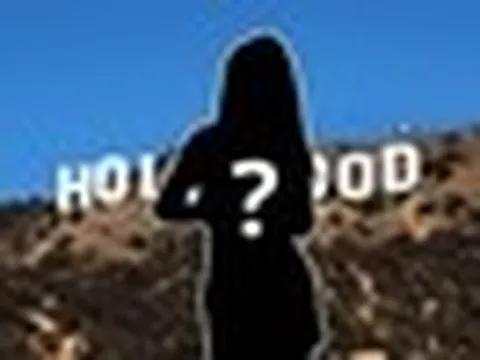 Phát hoảng với "nữ hoàng phim teen": Biến dạng xuề xoà không nhận ra, mắc bệnh tâm thần phân liệt cởi quần áo đi lang thang trên phố