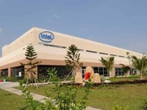 Xây nhà máy lắp ráp và kiểm định chip lớn nhất thế giới tại Việt Nam, đại bàng Mỹ tin tưởng chuyển giao 31 thiết bị quan trọng