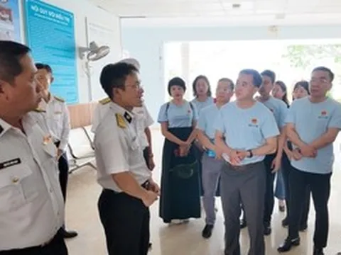Không để thầy thuốc ở Trường Sa thiệt thòi