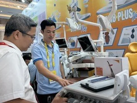 Nha khoa Việt Nam hút khách quốc tế nhờ giá cạnh tranh