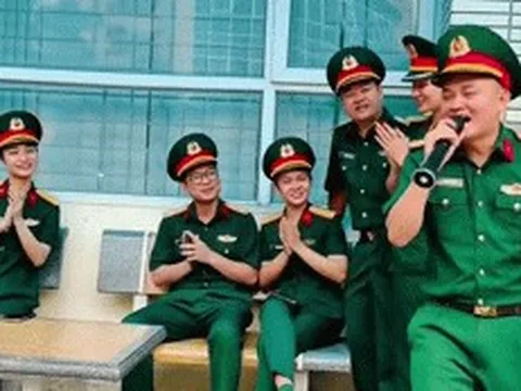 Điều bất ngờ về em trai Trung tá của Xuân Hinh, hạnh phúc của diễn viên Đình Tú