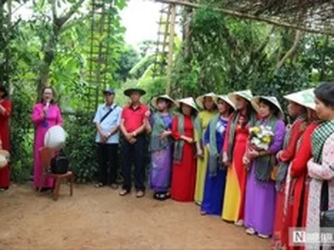 Về thăm quê hương Bác Hồ lần nào cũng bồi hồi, xúc động