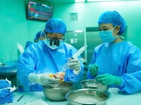 Trong 3 giờ, cả trăm người ghép sự sống cho bệnh nhi 15 tuổi suy tim giai đoạn cuối