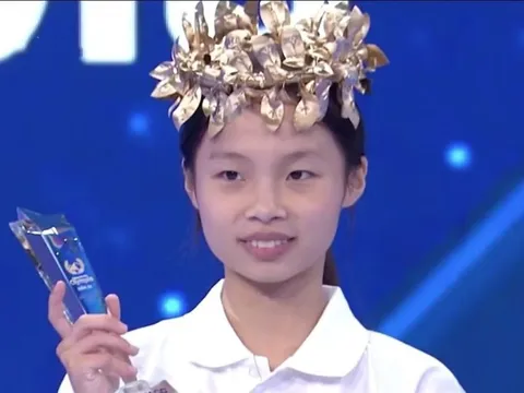 Nữ sinh trường Bưởi giành vòng nguyệt quế Đường lên đỉnh Olympia 26