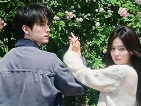 Bạch Lộc bác tin đang hẹn hò "hồng hài nhi" Chu Dực Nhiên