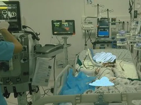 Bé trai 4 tuổi nguy kịch sau vụ cháy, cần cộng đồng chung tay giúp đỡ