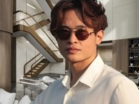 "Hoàng tử showbiz" 42 tuổi vẫn độc thân: Sở hữu penthouse 100 tỷ, view đắt giá nhìn thẳng sông Sài Gòn