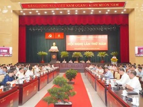 Vì sao Thành ủy TPHCM lập 2 đảng bộ trực thuộc?