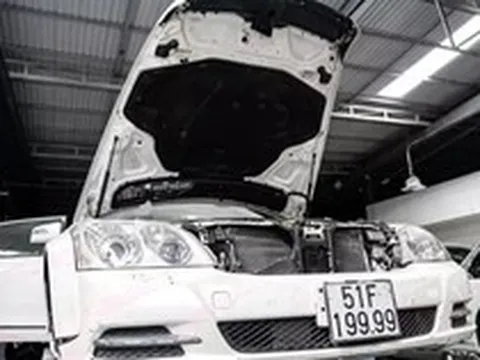 Xe Maybach ‘tháo bánh, tháo cửa’ của bà Trương Mỹ Lan bán được 16,6 tỷ
