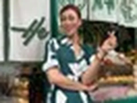 Nam diễn viên nổi tiếng đi bán cà phê ở mặt tiền Quận 1, phải lên tiếng xin lỗi gấp