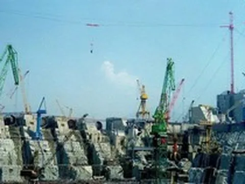 Thu hồi 62.000ha đất và di dời 1,4 triệu dân vì công trình lớn nhất thế giới trị giá 37 tỷ USD, công nghệ xây dựng đằng sau gây choáng