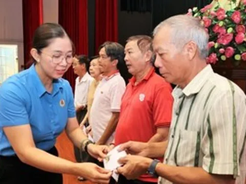 Thành ủy TPHCM ra chỉ thị mới về công tác giảm nghèo