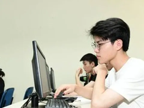 Điểm thi Đánh giá tư duy đợt 3: Thủ khoa đạt 93,76 điểm