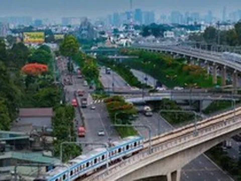 Bộ Chính trị yêu cầu TP.HCM tăng tốc, đưa 200 km metro vào vận hành trước năm 2030