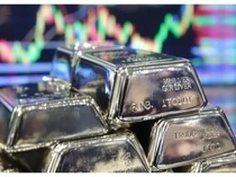 Ngân hàng Mỹ dự báo giá bạc có thể tăng lên 100 USD/ounce trong năm nay, nhưng cảnh báo một điều đáng lo