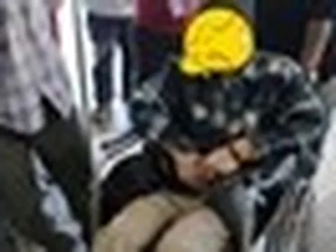 Rapper N. bị bắt vì tàng trữ sử dụng ma túy: Lộ ảnh ngồi xe lăn đi cấp cứu khẩn, tuyệt vọng van xin cơ hội làm lại cuộc đời