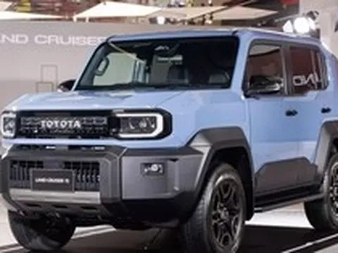 Toyota Land Cruiser cỡ nhỏ sắp cập bến Việt Nam