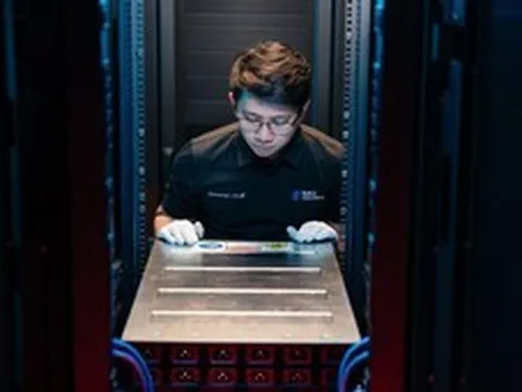 Cận cảnh “siêu công trình” hạ tầng AI thế hệ mới với NVIDIA HGX B300