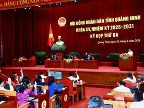 Thông qua Nghị quyết cho ý kiến thành lập TP Quảng Ninh trực thuộc Trung ương