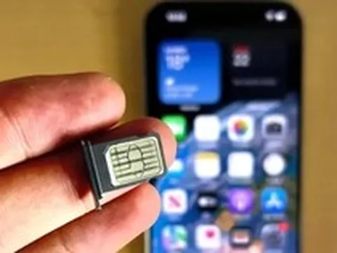 Hàng triệu thuê bao di động có nguy cơ bị khóa SIM từ 15/6, chính chủ cần làm gì?
