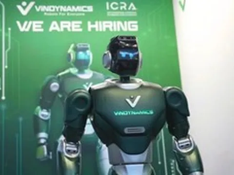 Vingroup chính thức đưa robot hình người lên sân khấu công nghệ toàn cầu: Tham vọng bước vào cuộc đua nghìn tỷ USD cùng Tesla