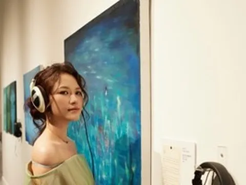 Võ Lê Vy kết hợp âm nhạc và tranh vẽ: "Hội họa luôn hiện hữu như một cái duyên"