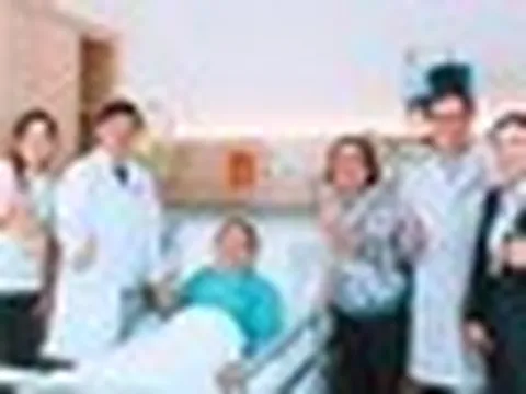 Bệnh nhân Campuchia sang Việt Nam phẫu thuật nội soi cắt khối u gan