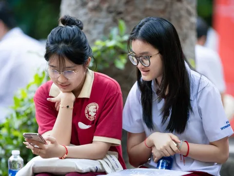 Tuyệt đối không mang những vật này vào phòng thi tốt nghiệp