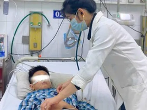 Kỳ tích hồi sinh bé trai ngừng tim kéo dài 60 phút tại Bệnh viện Nhi Đồng 2 TPHCM