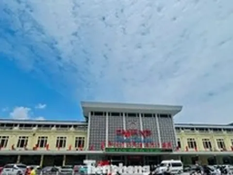 Ga Hà Nội hơn 120 năm