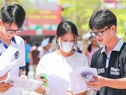 Gợi ý đáp án môn Ngữ văn tốt nghiệp THPT 2026