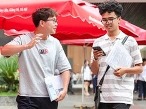 Đề Văn 2026 tranh cãi về Steve Jobs: Đề thi mở, cách chấm có mở?