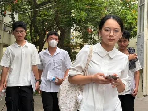 Đề Ngữ văn tốt nghiệp có vi phạm nguyên tắc công bằng và tin cậy?