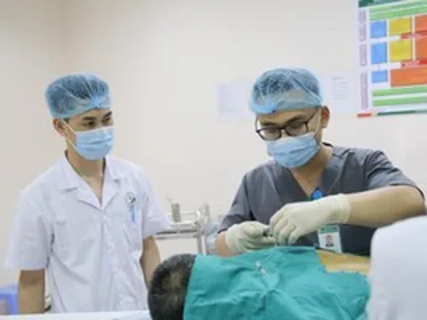 Hà Nội tung loạt ưu đãi mới để giữ chân, thu hút bác sĩ