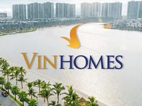 Sau khi công bố "tin nóng", Chủ tịch Phạm Thiếu Hoa khẳng định "Vinhomes vẫn hoạt động bình thường..." và phủ nhận chuyện rút lui