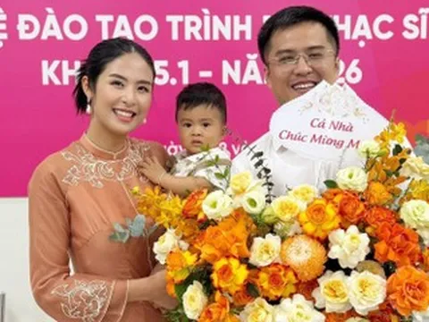 Hoa hậu Ngọc Hân khoe tin vui