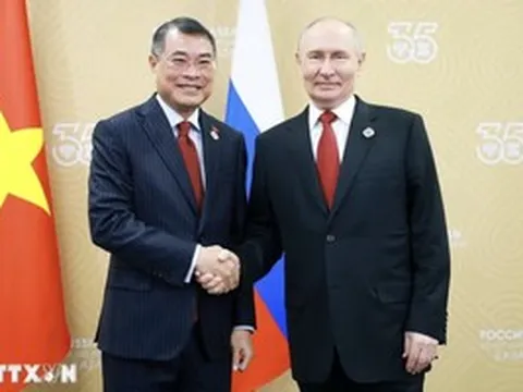 Thủ tướng Lê Minh Hưng gặp Tổng thống Putin: Sớm triển khai Nhà máy điện hạt nhân Ninh Thuận 1