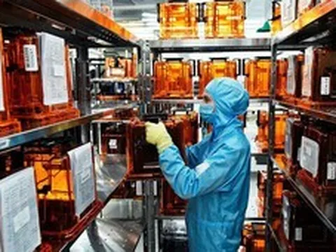 Nga dấn thân vào lĩnh vực "khó đến cực đoan": Rất tốn tiền, 1 hạt bụi rơi vào là hỏng, nhưng thành quả thu về thì vô giá