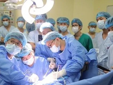 Đề xuất mới về giấy chuyển tuyến BHYT