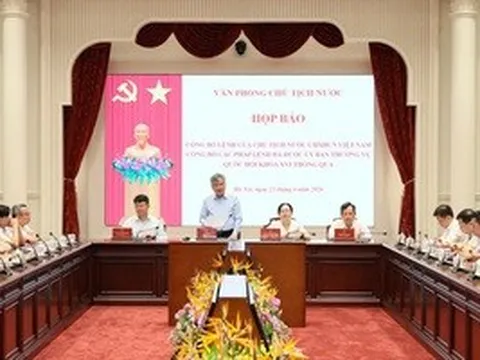 Công bố Lệnh của Chủ tịch nước về 2 Pháp lệnh