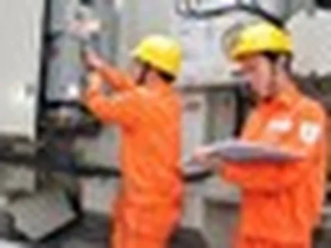 Bộ Công Thương đề xuất giá điện theo giờ với hộ gia đình, chuyên gia nói gì?