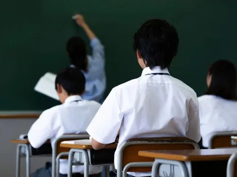 Sắp thêm nhiều khoản phạt với giáo viên vi phạm