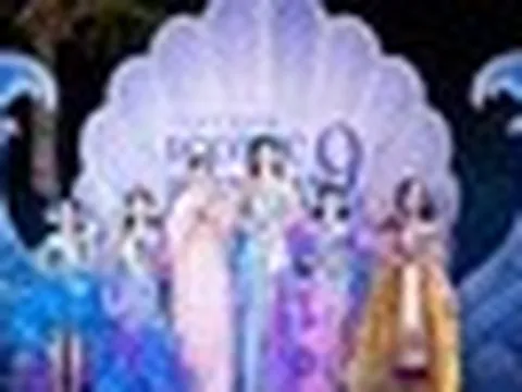 Hàng trăm mẫu nhí hội tụ tại Vietnam Iconic Runway Season 9 ở Nha Trang
