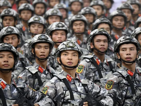 72 thí sinh đầu tiên trúng tuyển vào trường quân đội