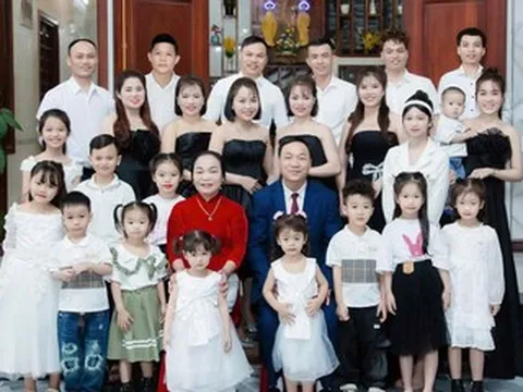 4 anh em ruột ở Nghệ An xây nhà chung sân, chung cổng trên mảnh đất gần 1.000m2